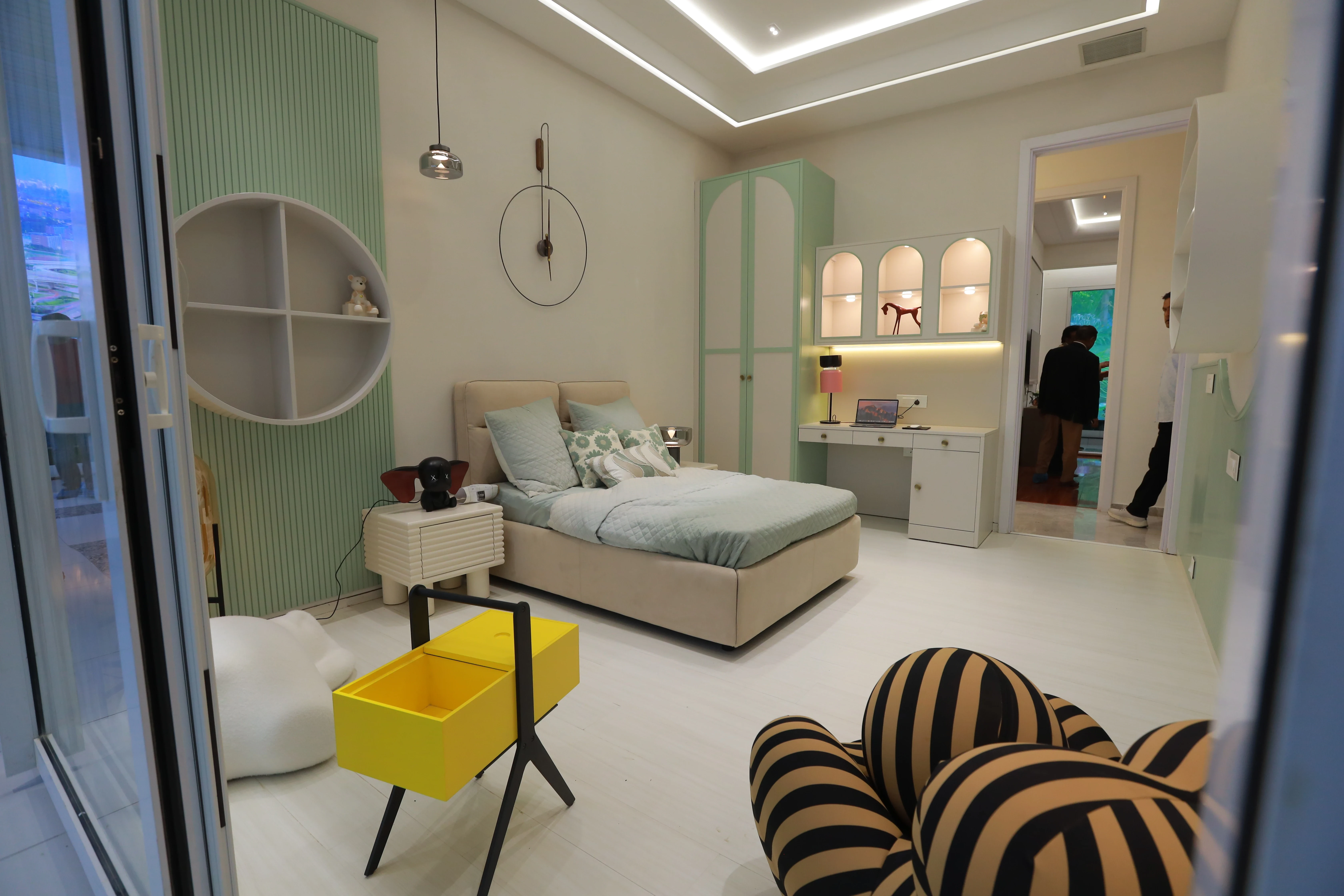 Gallery 7